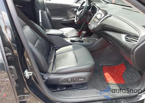 2018 Chevrolet Malibu Lt z USA, uszkodzony, nr VIN 1G1ZD5ST6JF243366